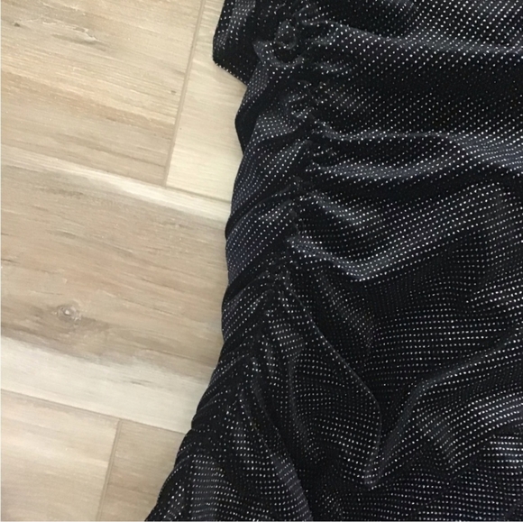 - Gibson Latimer Glitter Velvet One Shoulder Dress NWT - Picture 6 of 7